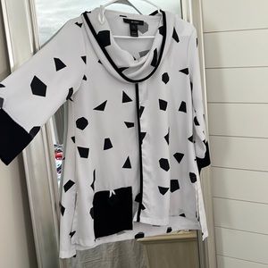 Ali miles black and white top